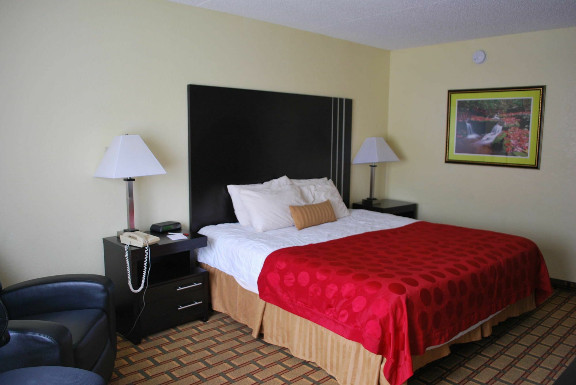 Ramada By Wyndham Asheville Southeast Exterior foto